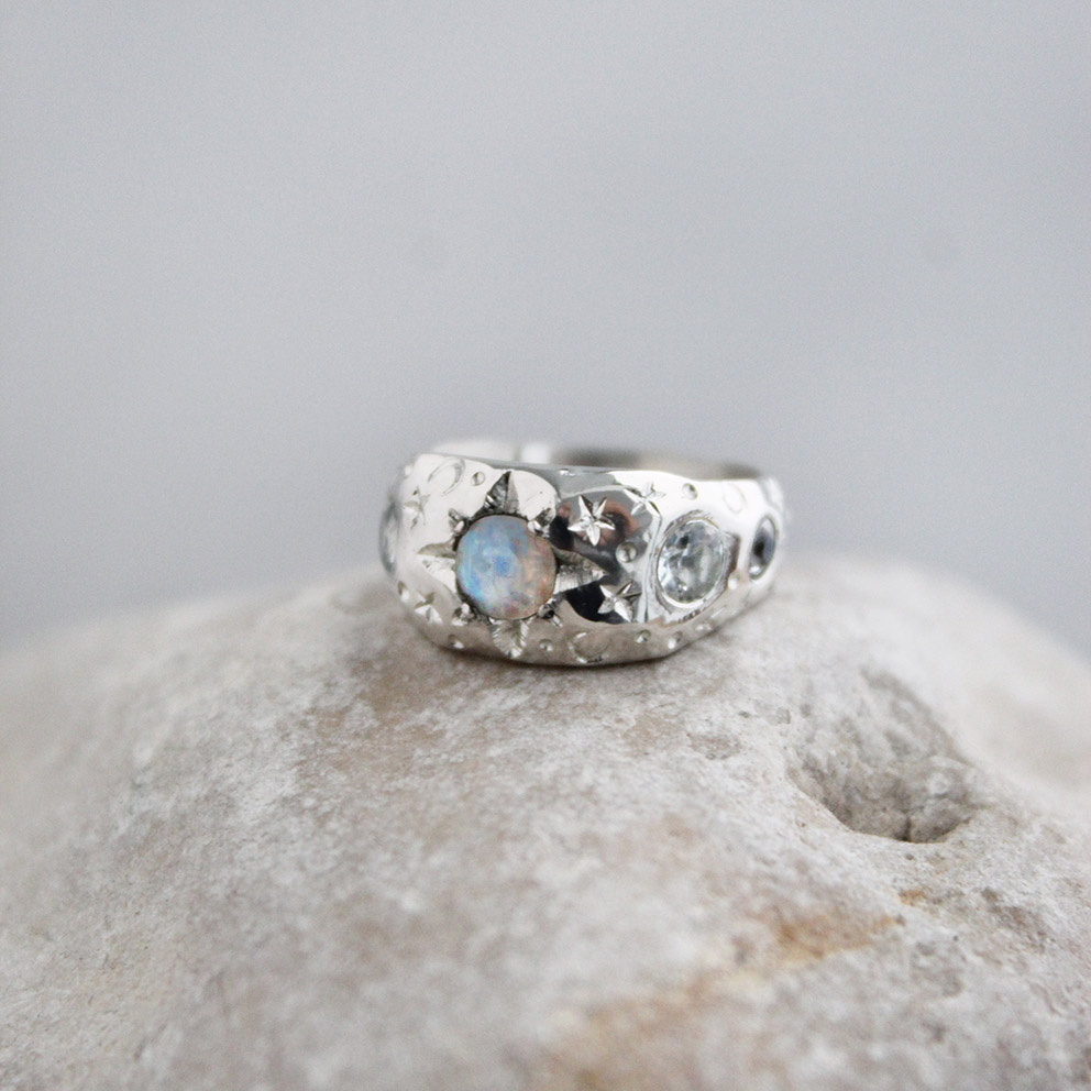 Anillo Constelación