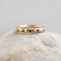 Anillo Alianza Redonda Diamante Negro